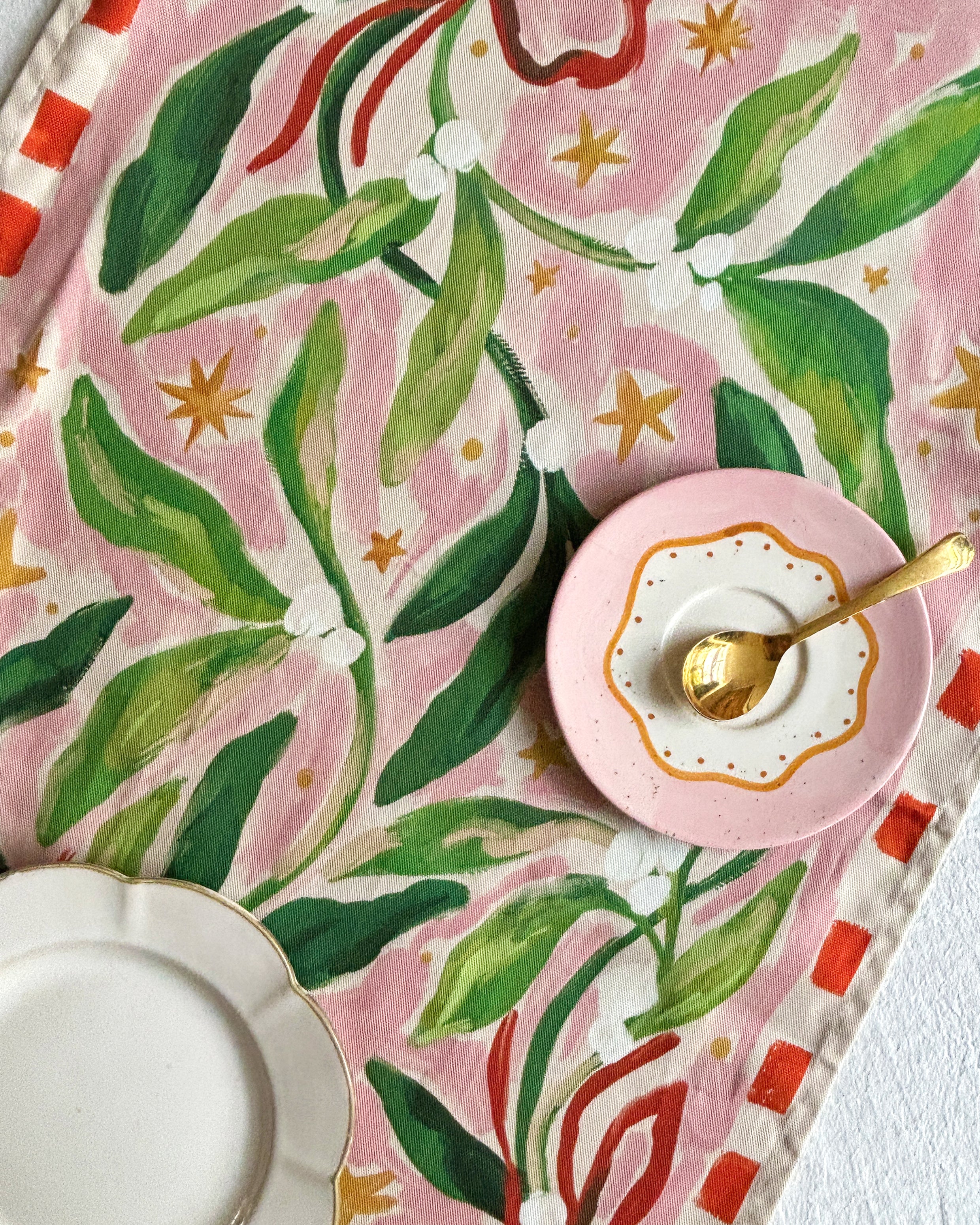 Mistletoe Christmas Tea Towel